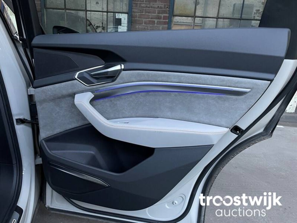 Audi e-tron 55 quattro advanced Pro Line Plus 95 kWh 360pk 2018, N-055-GK