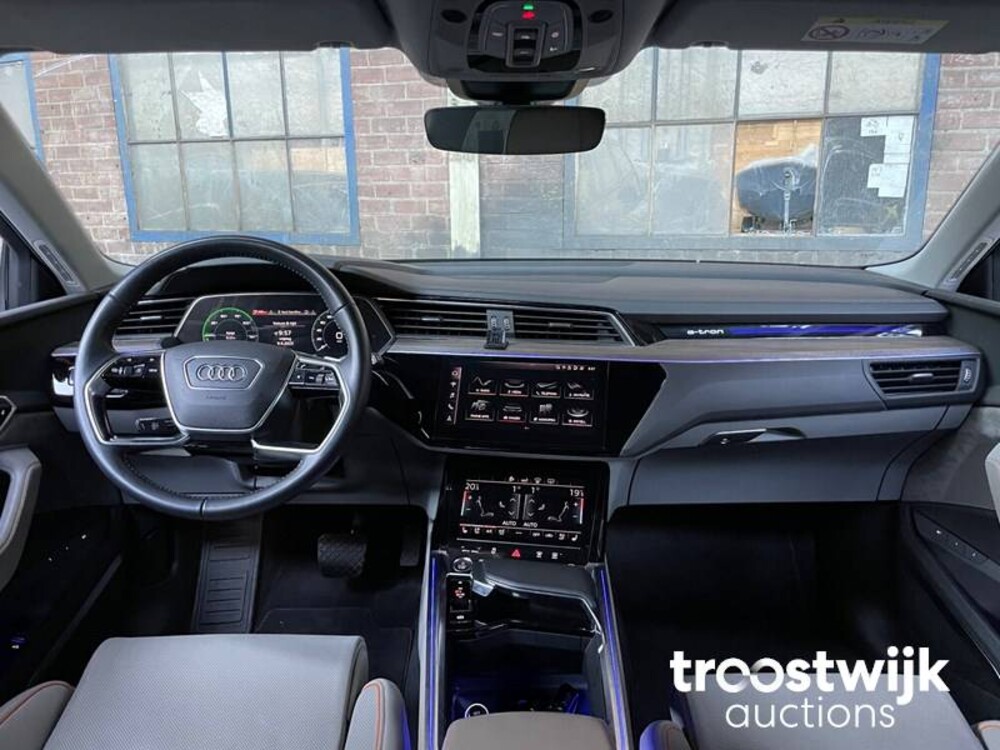 Audi e-tron 55 quattro advanced Pro Line Plus 95 kWh 360pk 2018, N-055-GK