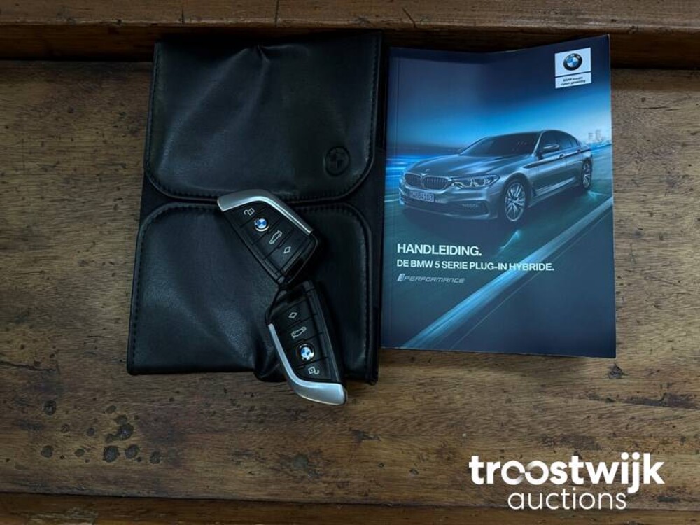 BMW 530e iPerfomance Executive 293pk 2018 5-serie, N-043-BV