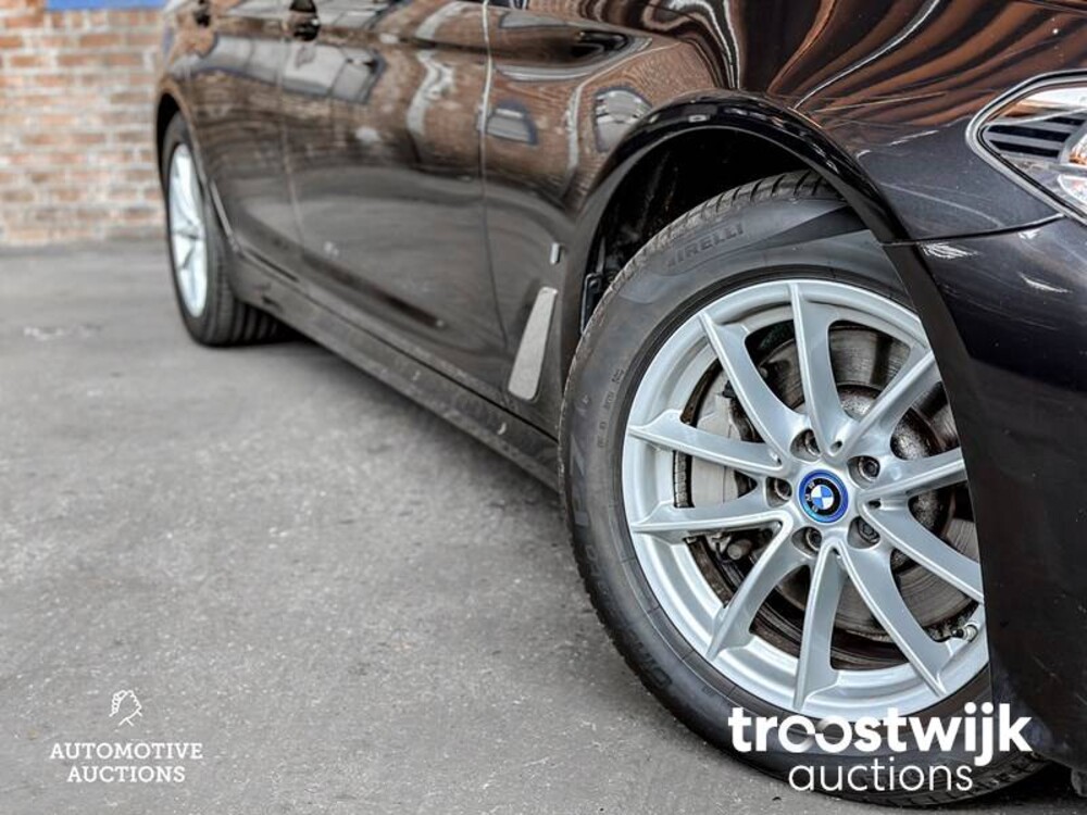 BMW 530e iPerfomance Executive 293pk 2018 5-serie, N-043-BV