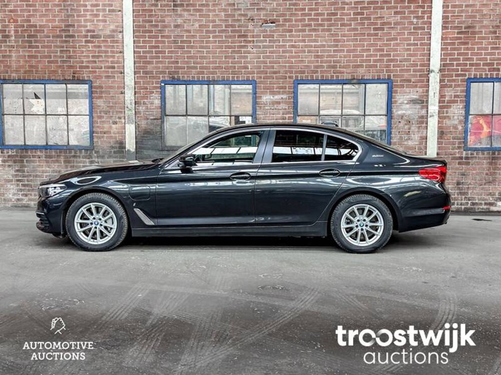 BMW 530e iPerfomance Executive 293pk 2018 5-serie, N-043-BV