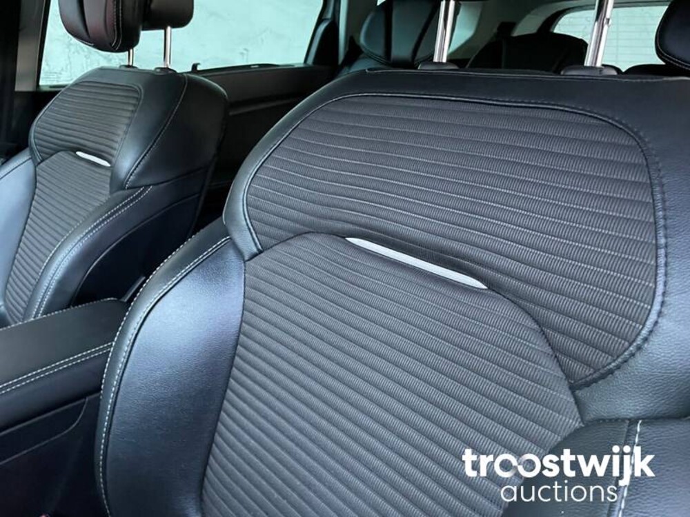Renault Grand Scenic 1.2 TCe Coll. 7p. 132pk 2018, -Orig.NL-, RV-842-N