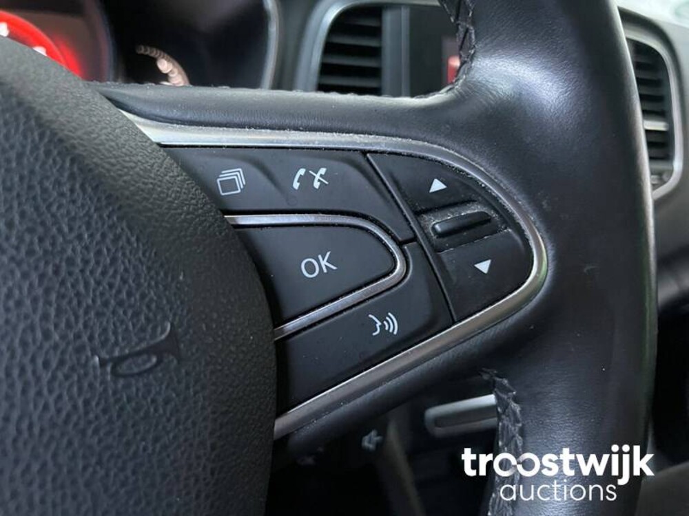 Renault Megane Estate 1.2 TCe Bose 132pk 2017, -Orig.NL-, PP-085-K