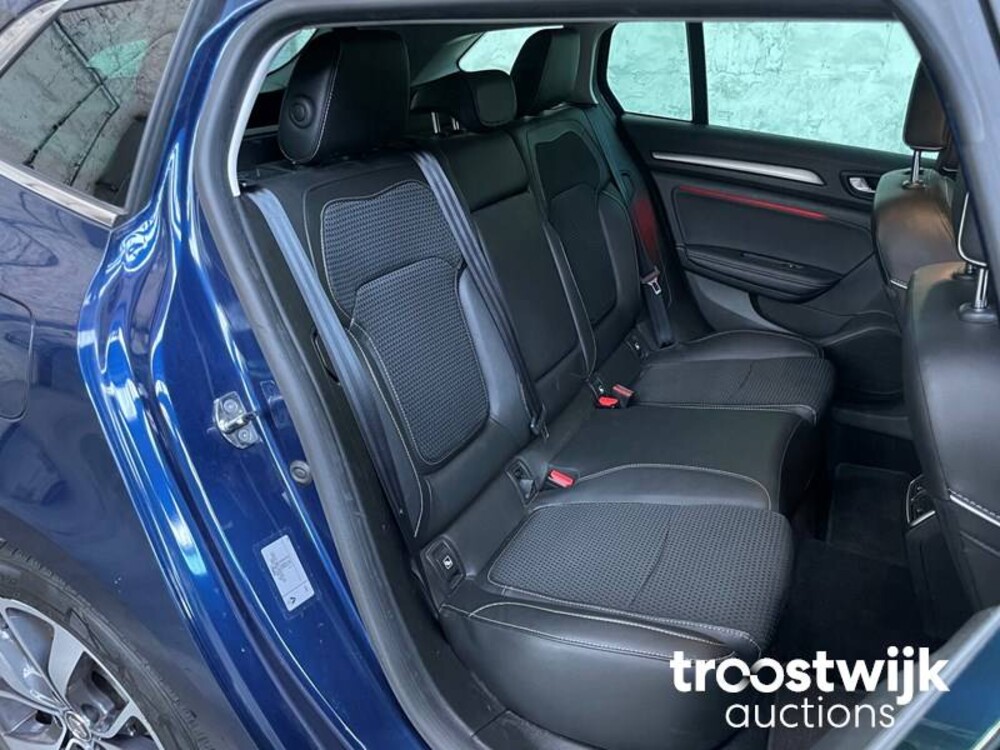 Renault Megane Estate 1.2 TCe Bose 132pk 2017, -Orig.NL-, PP-085-K