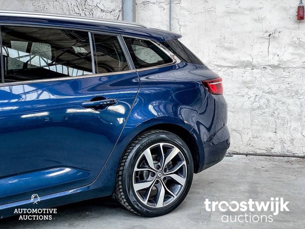 Renault Megane Estate 1.2 TCe Bose 132pk 2017, -Orig.NL-, PP-085-K
