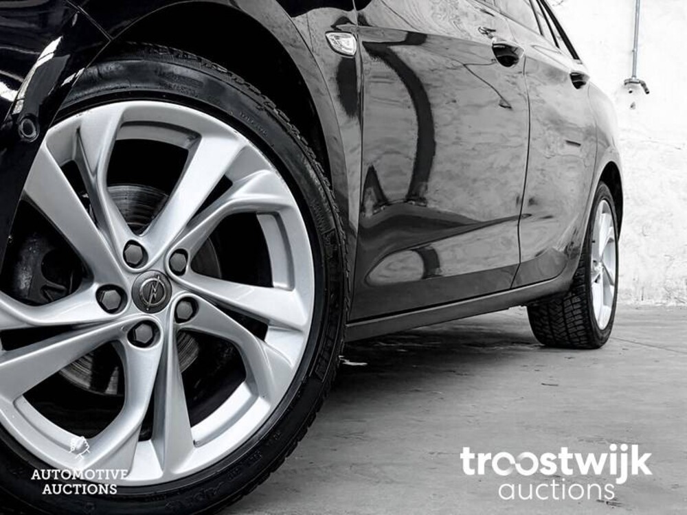 Opel Astra Sports Tourer 1.4 Business Ex 150pk 2017, -Orig.NL-, RJ-593-K