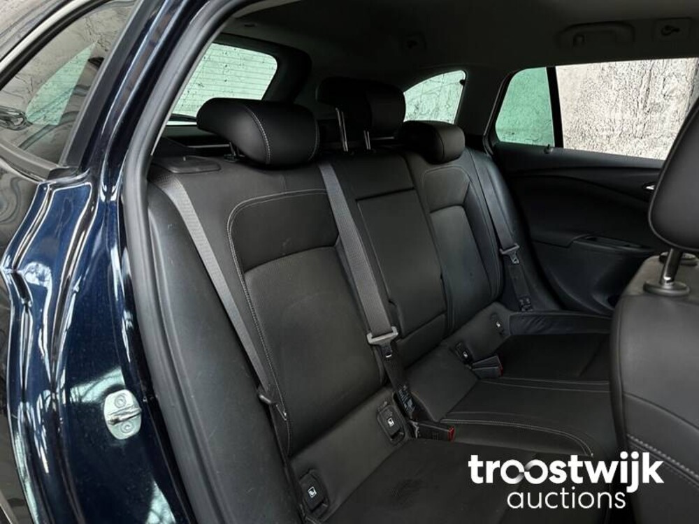 Opel Astra Sports Tourer 1.4 Business Ex 150pk 2017, -Orig.NL-, RJ-593-K