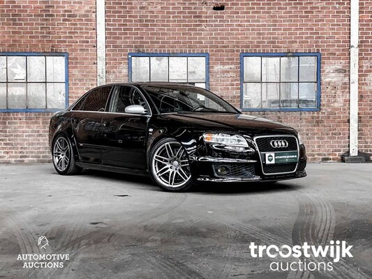 Audi RS4 4.2 V8 Quattro Sedan 420pk 2008