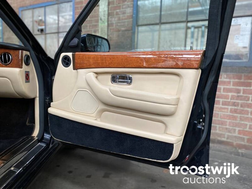 Bentley Arnage Green Label 4.5 V8 1999, R-317-XF