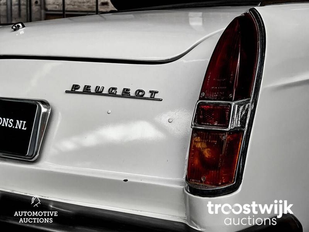 Peugeot 404 Cabriolet  72pk 1969