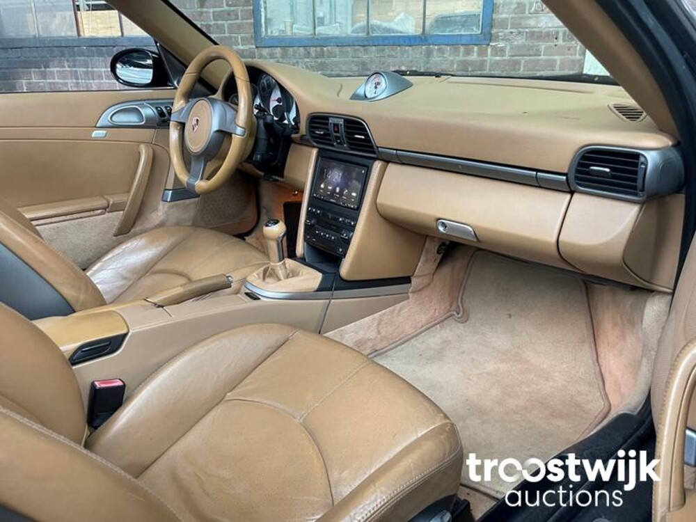 Porsche 911 3.8 Carrera S Sport Chrono 355pk 2007, 40-SFK-7