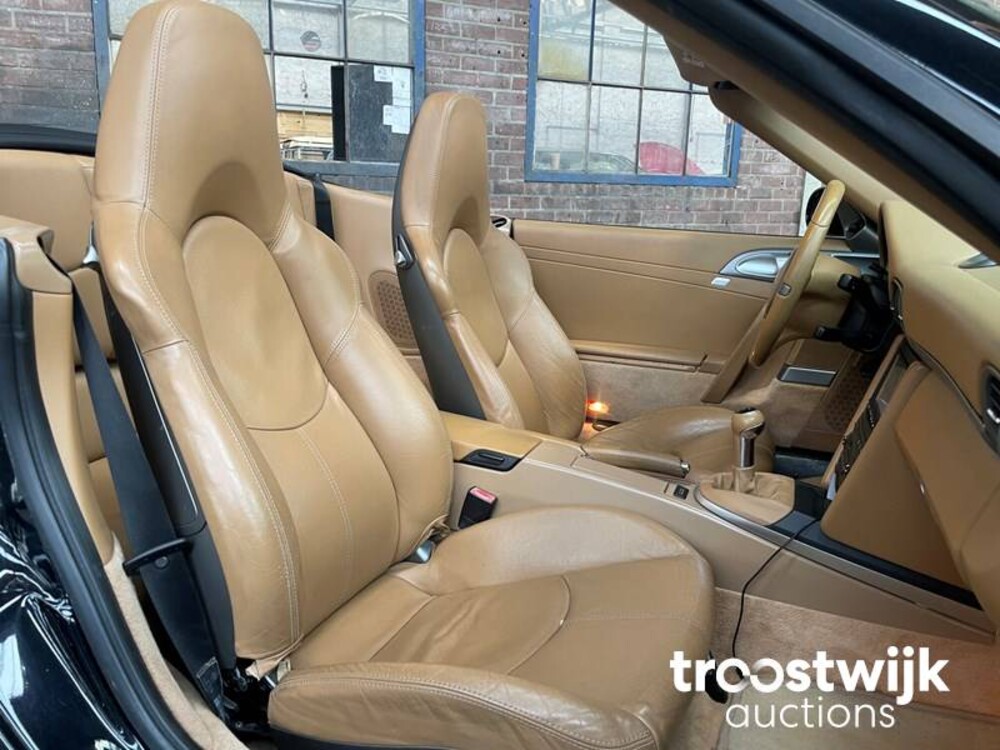 Porsche 911 3.8 Carrera S Sport Chrono 355pk 2007, 40-SFK-7