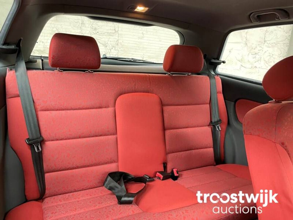 Audi A3 1.6 Ambiente 101pk 1998, -Orig.NL-, SX-BG-60