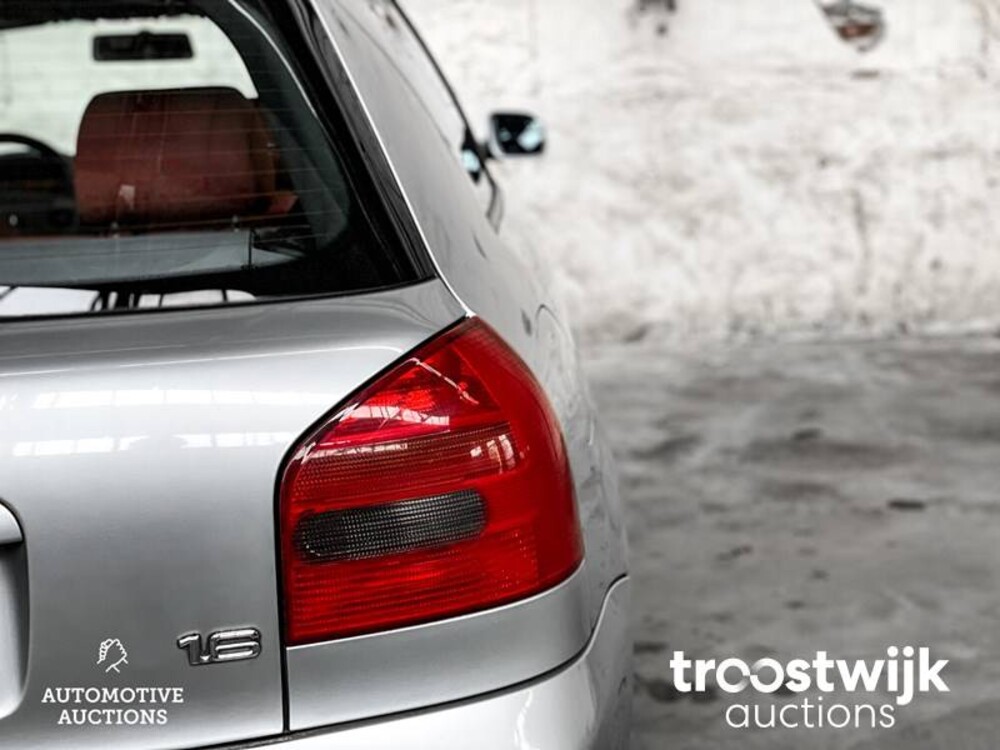 Audi A3 1.6 Ambiente 101pk 1998, -Orig.NL-, SX-BG-60