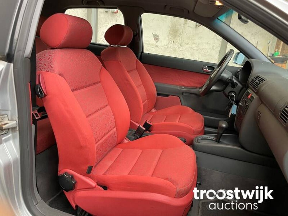 Audi A3 1.6 Ambiente 101pk 1998, -Orig.NL-, SX-BG-60