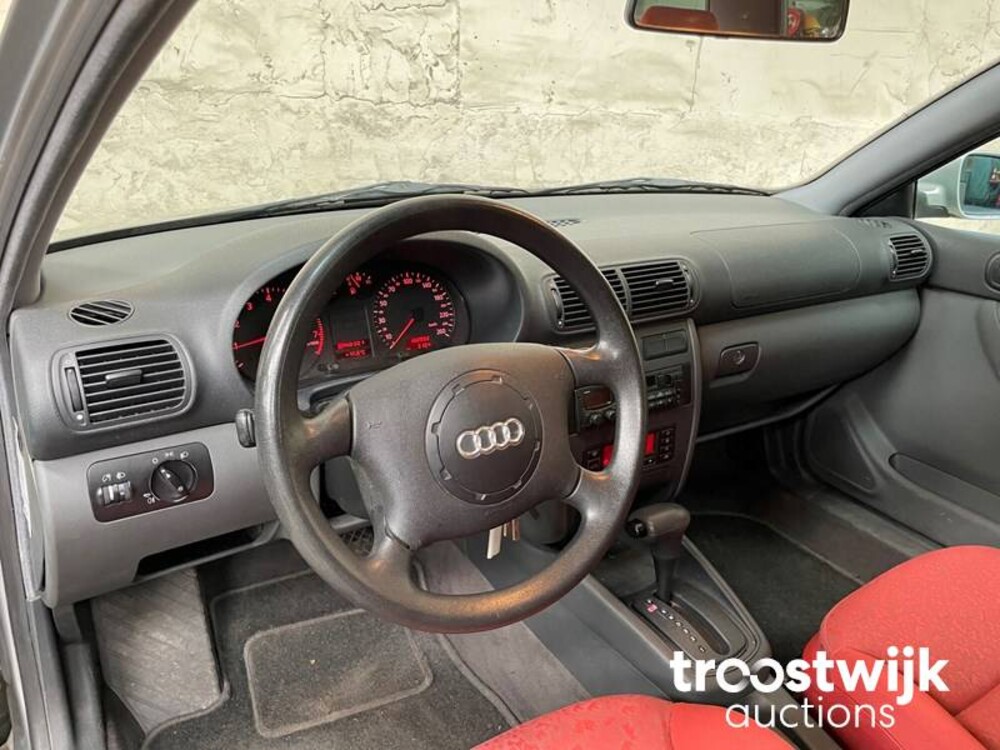 Audi A3 1.6 Ambiente 101pk 1998, -Orig.NL-, SX-BG-60