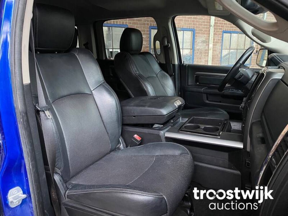 Dodge Ram 1500 5.7 Hemi 420pk 2016