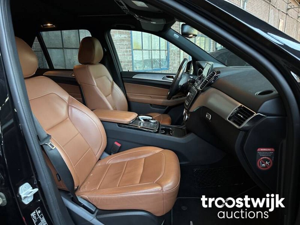 Mercedes-Benz GLE400 4Matic GLE-Klasse 333pk 2016, PV-558-D