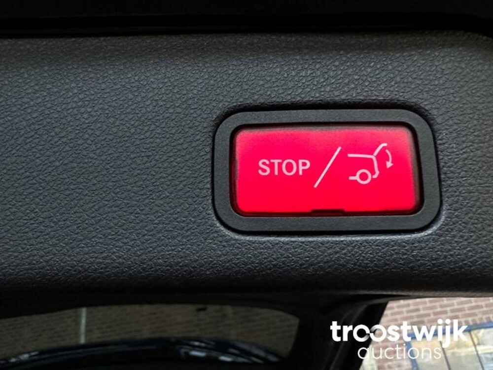 Mercedes-Benz GLE400 4Matic GLE-Klasse 333pk 2016, PV-558-D