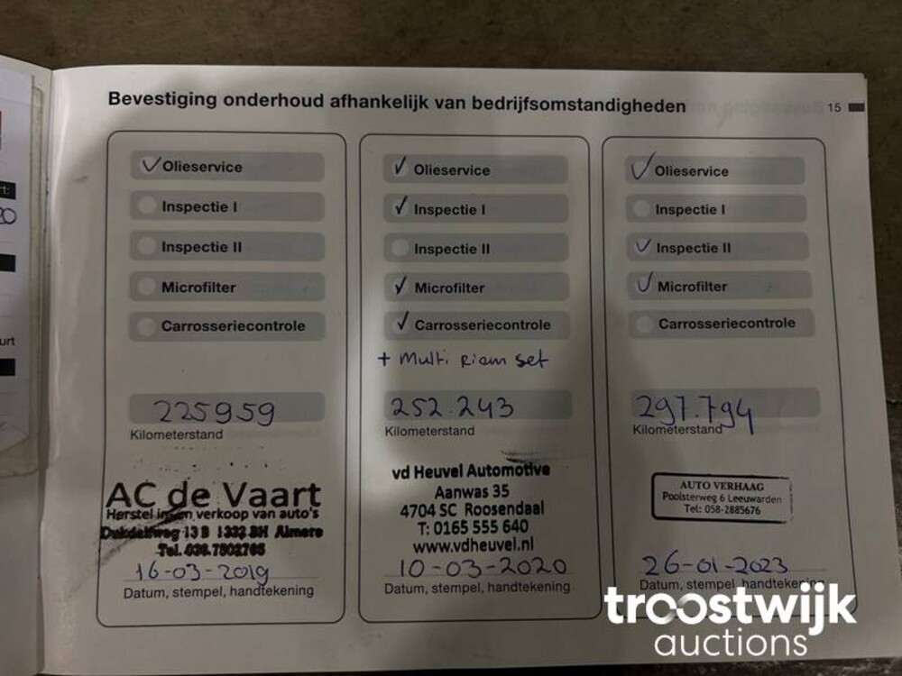 BMW 330xi Executive 231PS 2001 -Orig. NL-, 82-HS-JT