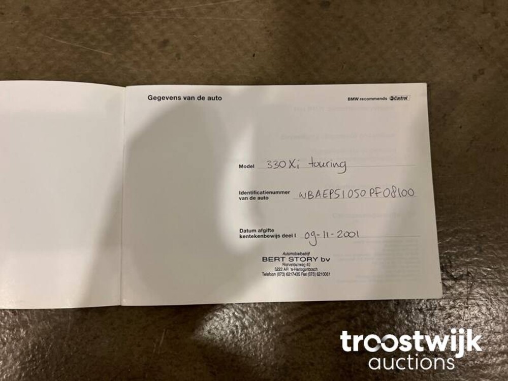 BMW 330xi Executive 231PS 2001 -Orig. NL-, 82-HS-JT