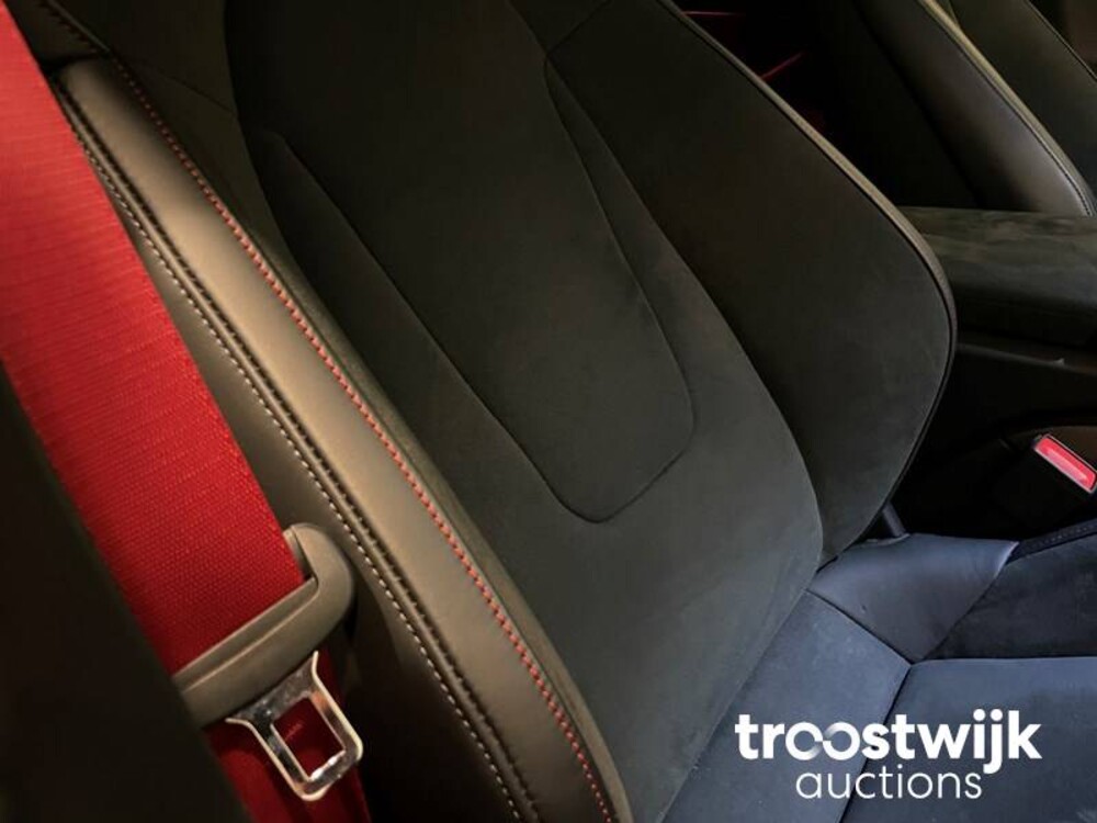 Porsche Taycan Sport Turismo GTS 84 kWh 517PS 2022 Herstellergarantie, R-954-DS