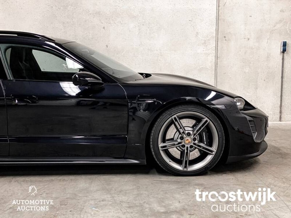 Porsche Taycan Sport Turismo GTS 84 kWh 517PS 2022 Herstellergarantie, R-954-DS