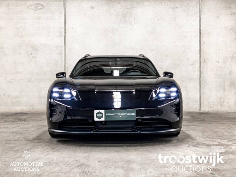 Porsche Taycan Sport Turismo GTS 84 kWh 517PS 2022 Herstellergarantie, R-954-DS