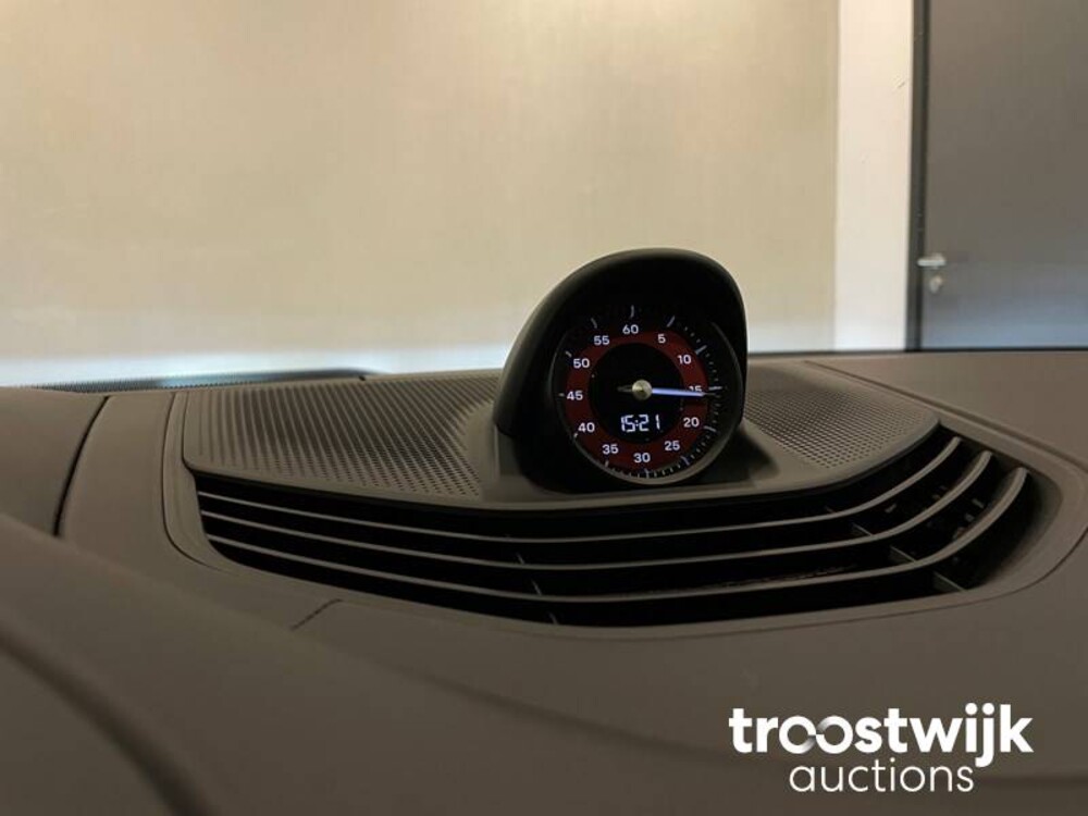 Porsche Taycan Sport Turismo GTS 84 kWh 517PS 2022 Herstellergarantie, R-954-DS