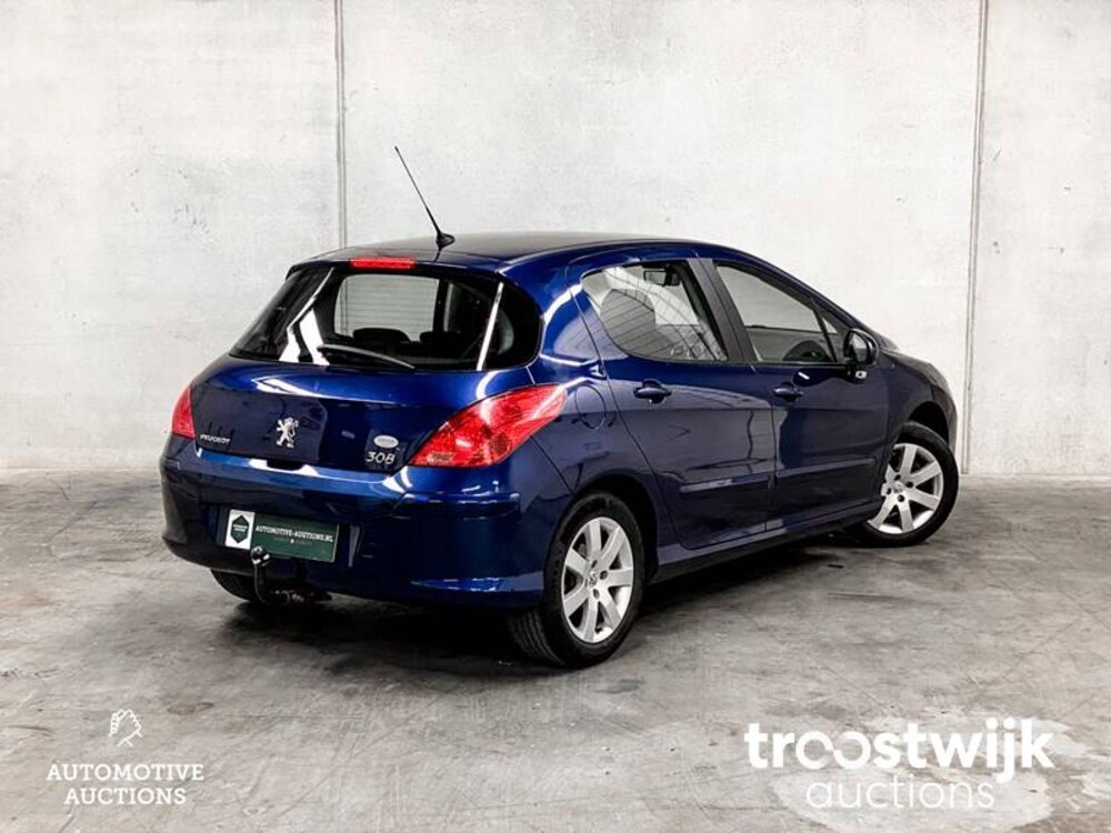 Peugeot 308 1.6 THP XT Peugeot 308 1.6 THP XT 150hp 2007, 92-KBD-8