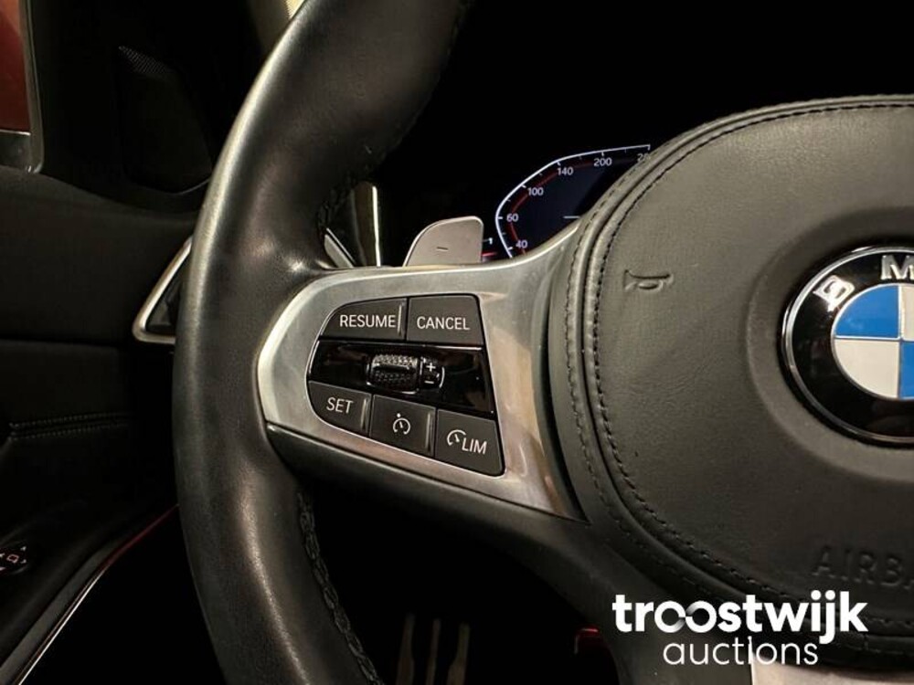 BMW 320i High Executive 184PS -Orig. NL- 2021 Herstellergarantie, K-605-LH