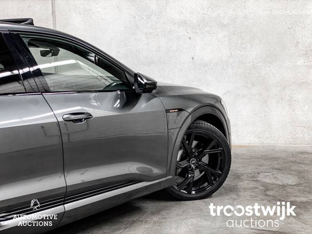 Audi e-tron Sportback 55 Quattro S edition 95 kWh S-Line 408PS 2020 -Orig. NL-, J-746-HV
