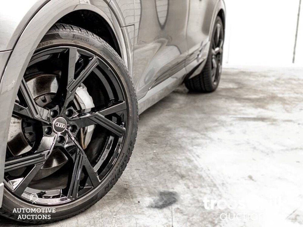 Audi e-tron Sportback 55 Quattro S edition 95 kWh S-Line 408PS 2020 -Orig. NL-, J-746-HV