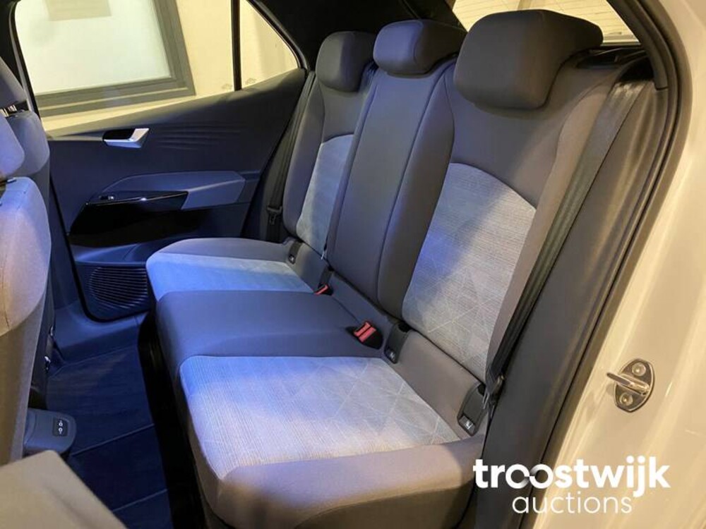 Volkswagen ID.3 Pro Performance 58 kWh 204 PS 2022, R-643-ZN