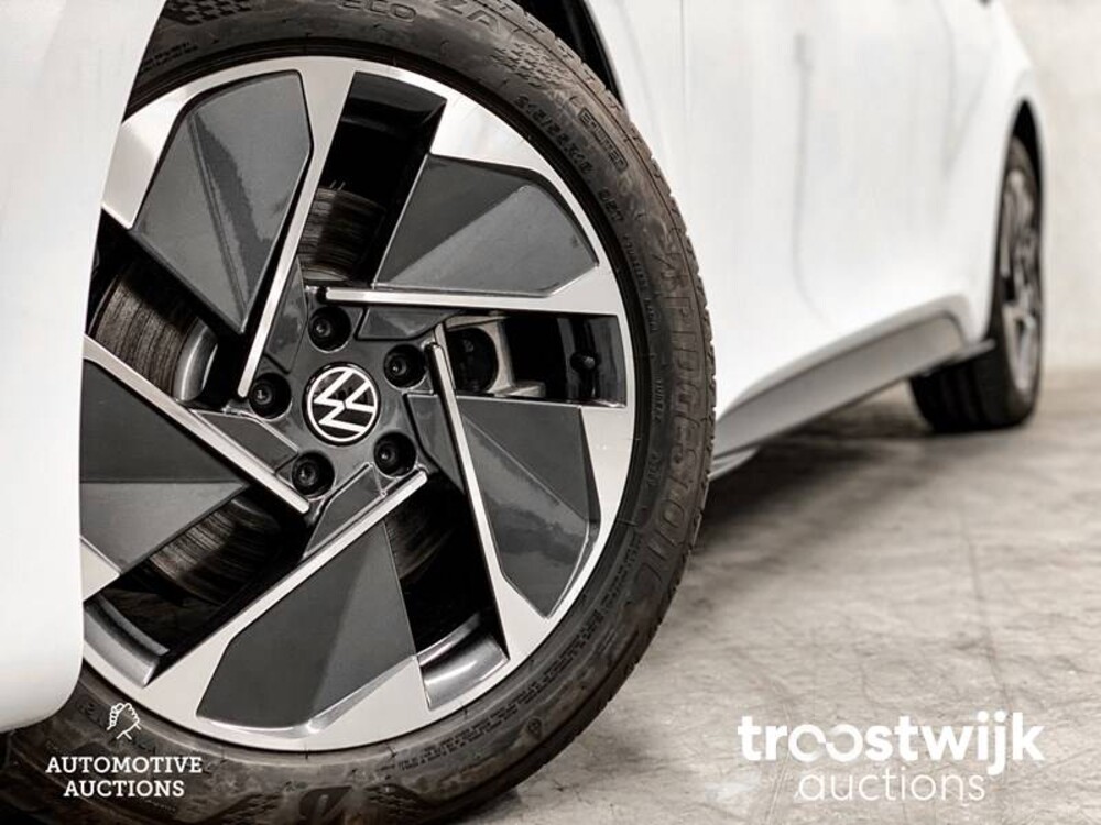 Volkswagen ID.3 Pro Performance 58 kWh 204 PS 2022, R-643-ZN
