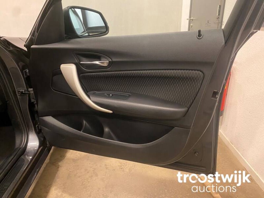 BMW 118i F20 136PS 2016, TX-441-X