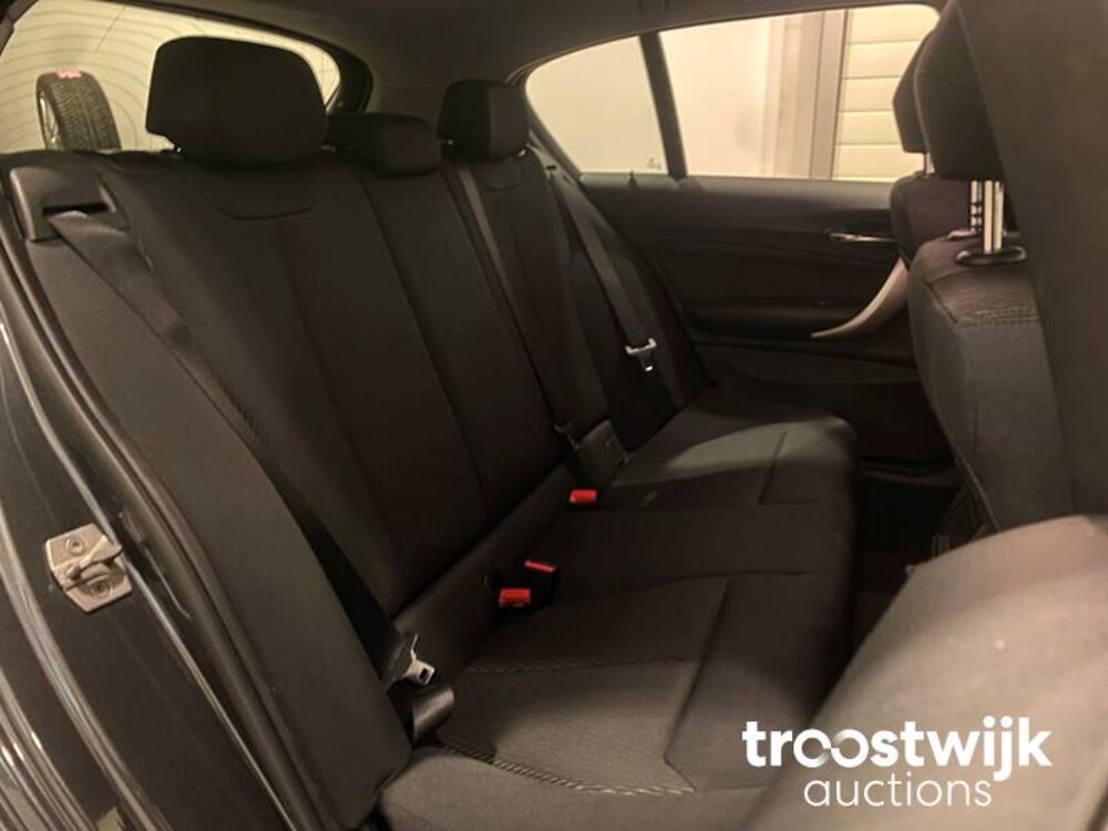 BMW 118i F20 136PS 2016, TX-441-X