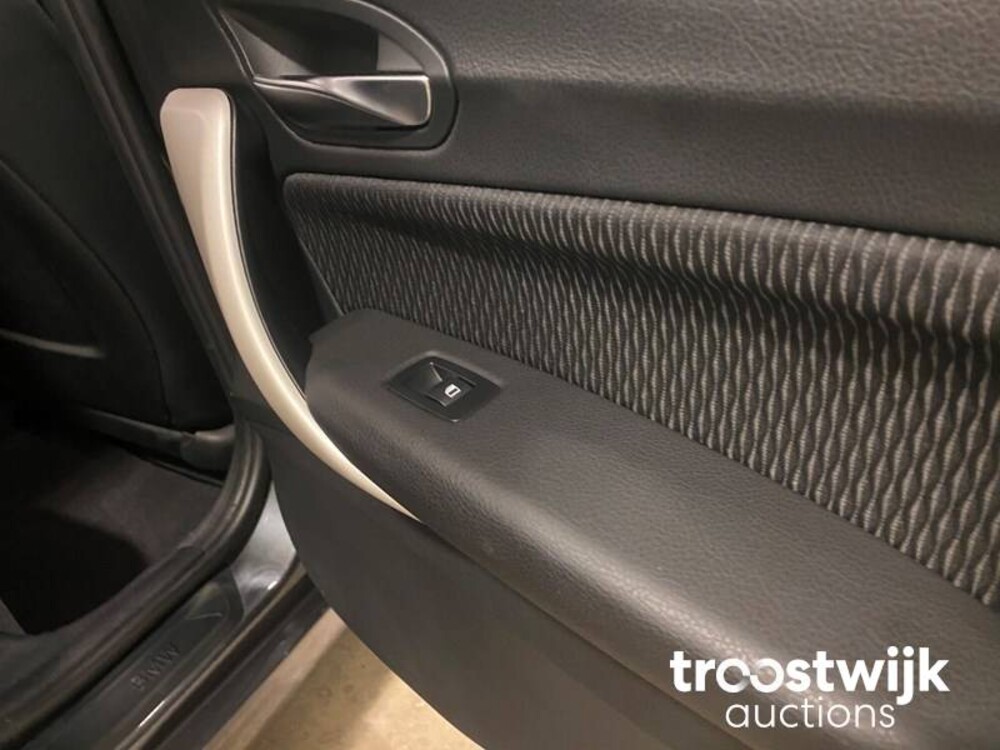 BMW 118i F20 136PS 2016, TX-441-X