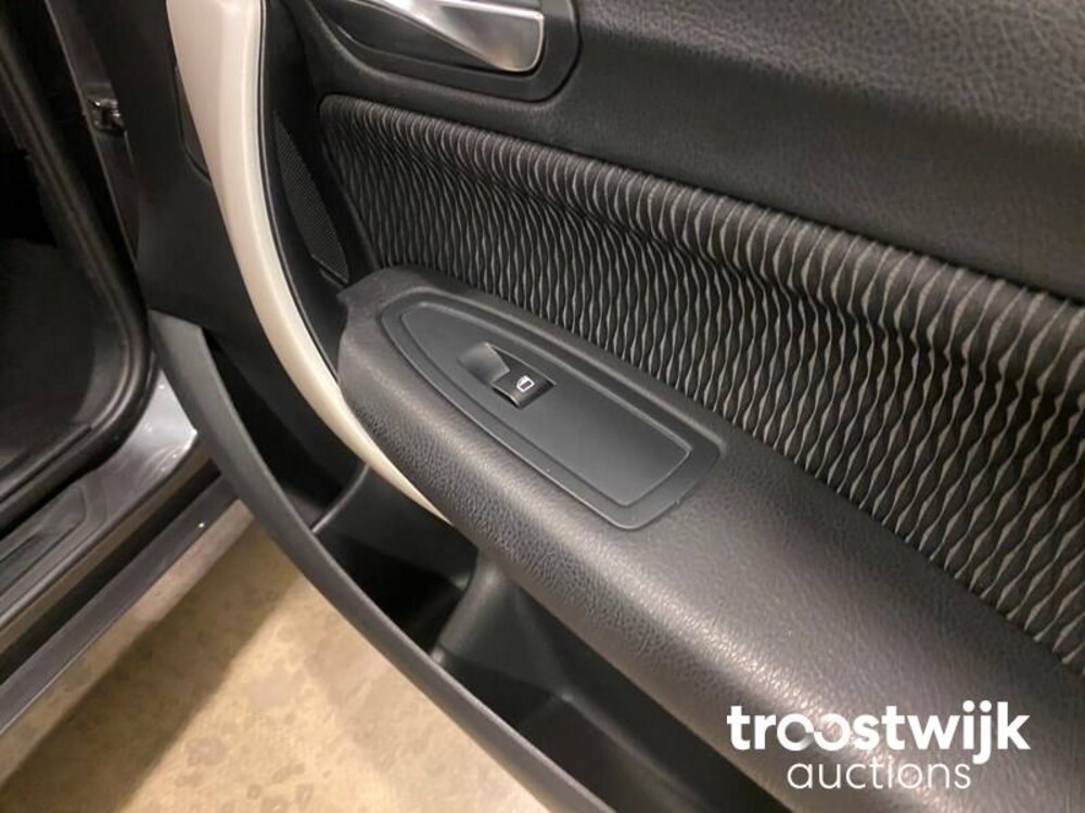 BMW 118i F20 136PS 2016, TX-441-X