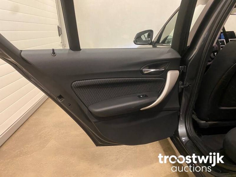 BMW 118i F20 136PS 2016, TX-441-X