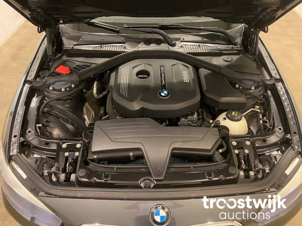 BMW 118i F20 136PS 2016, TX-441-X