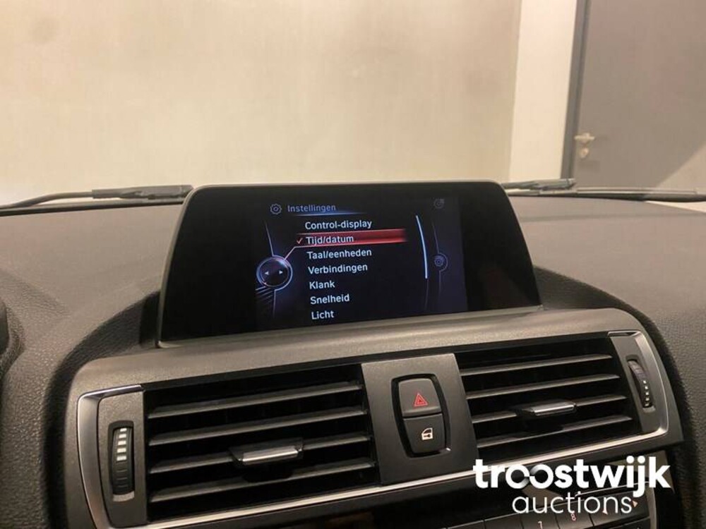 BMW 118i F20 136PS 2016, TX-441-X