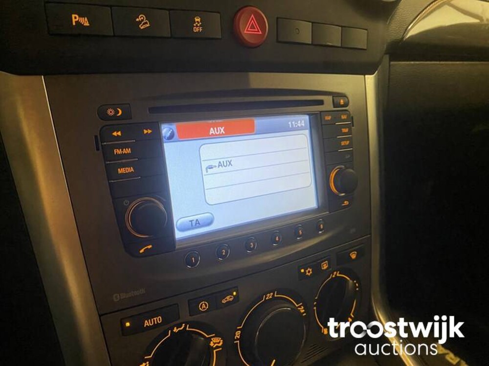 Opel Antara 2.4-16V Edition 2x4 167hp 2012 -Orig. NL-, 58-HRH-8