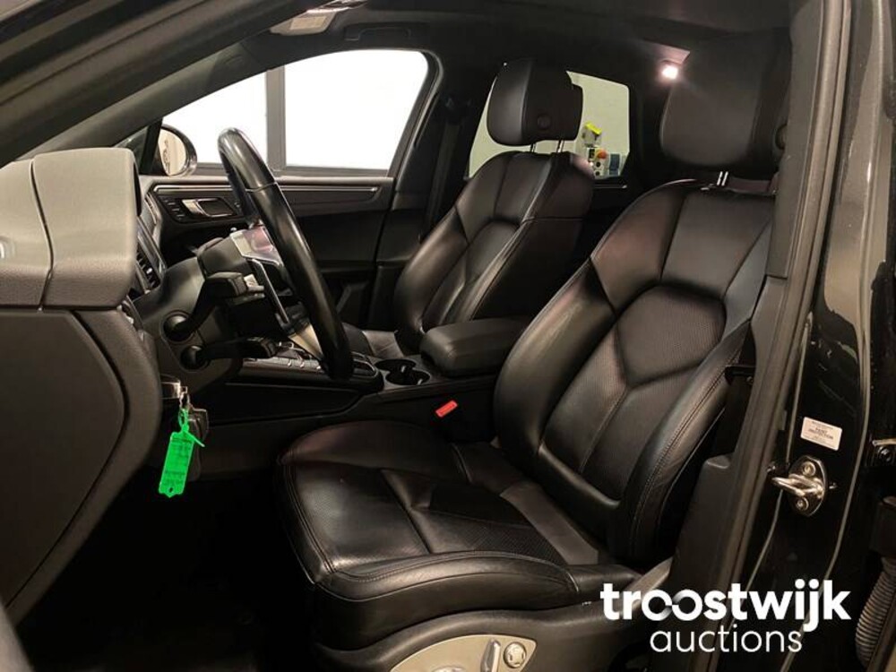 Porsche Macan 2.0 Facelift 252PS 2017, H-783-TS