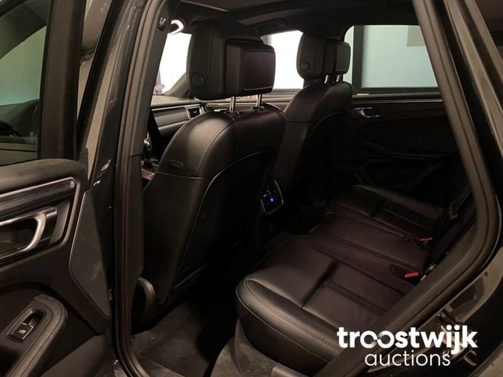 Porsche Macan 2.0 Facelift 252PS 2017, H-783-TS