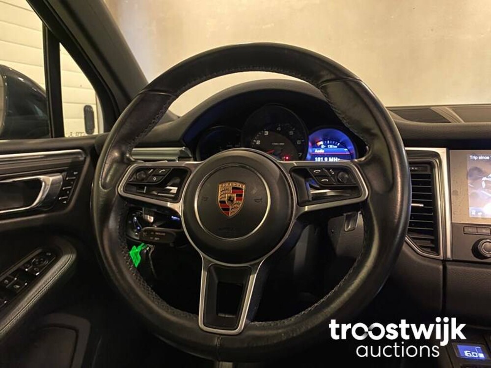 Porsche Macan 2.0 Facelift 252PS 2017, H-783-TS