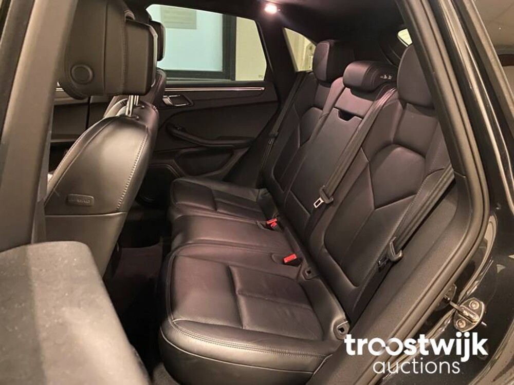 Porsche Macan 2.0 Facelift 252PS 2017, H-783-TS