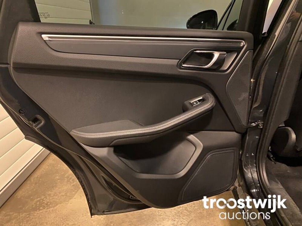 Porsche Macan 2.0 Facelift 252PS 2017, H-783-TS