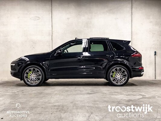 Porsche Cayenne S E-Hybrid 3.0 V6 Sport Chrono 416hp 2015 -Orig NL-, HF-254-S