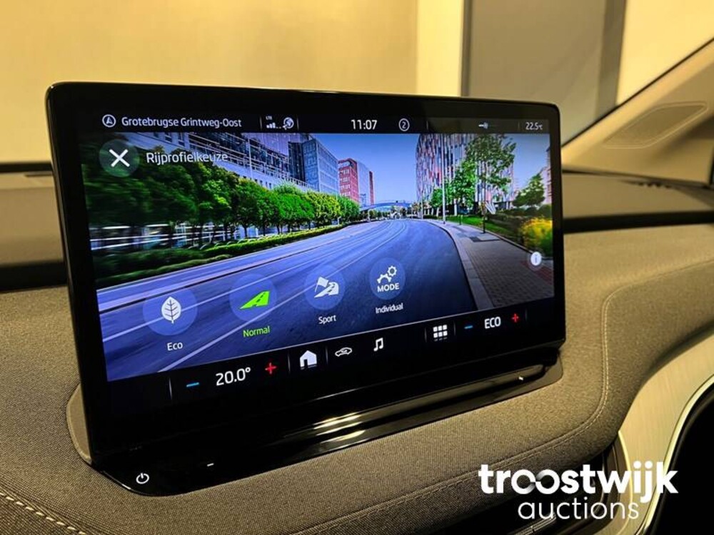 Skoda Enyaq iV 80 77 kWh 204hp 2022, R-401-NV